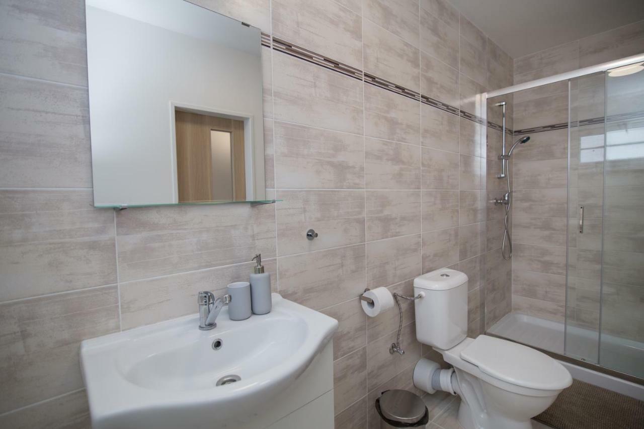 Apartment Simona Hostka  Luaran gambar